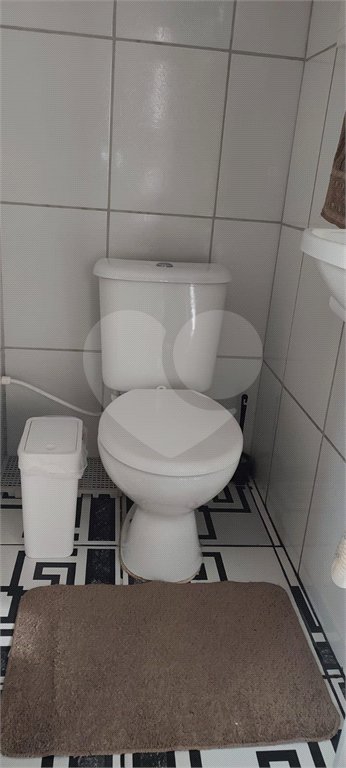 Sobrado à venda com 3 quartos em Vila Maria de Maggi, Suzano, SP