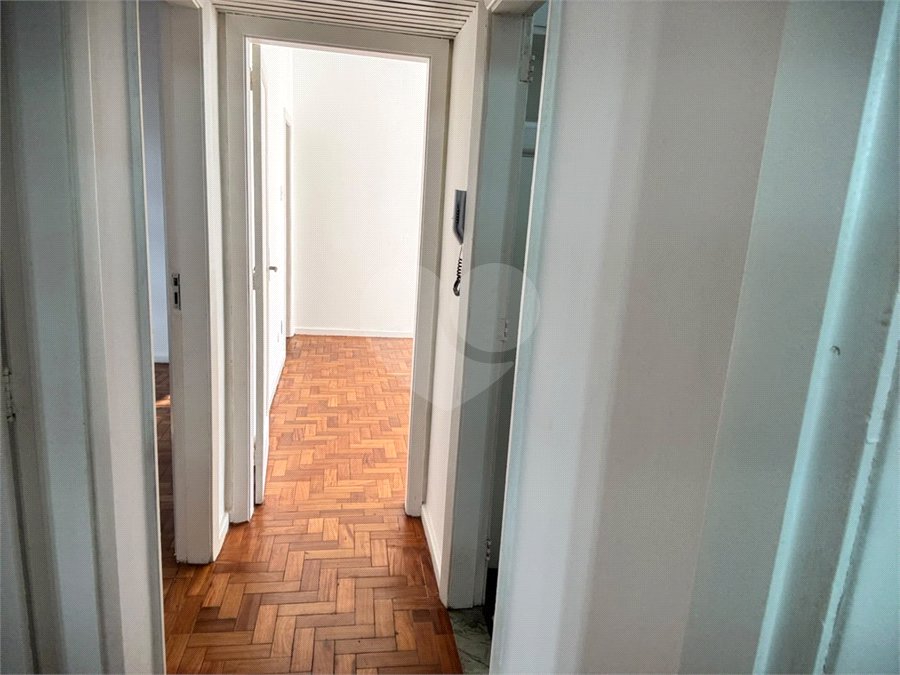 Apartamento à venda com 2 quartos, sendo 1 suíte, em Lagoa, Rio de Janeiro, RJ