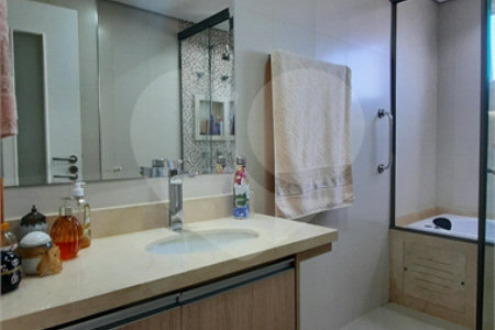 Apartamento à venda com 3 suítes em Jardim Marajoara, São Paulo, SP