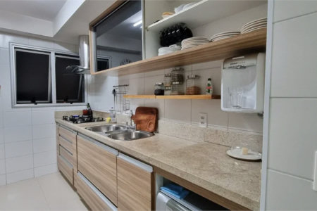 Apartamento à venda com 3 suítes em Jardim Londrina, São Paulo, SP
