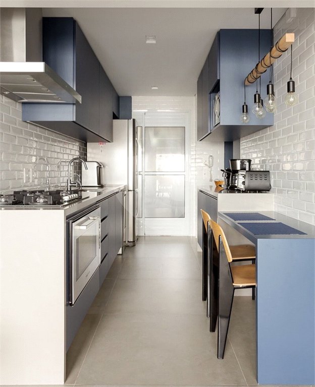Apartamento à venda com 3 quartos, sendo 2 suítes, em Cerqueira César, São Paulo, SP