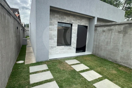 Casa à venda com 2 quartos, sendo 1 suíte, em Pedra de Guaratiba, Rio de Janeiro, RJ