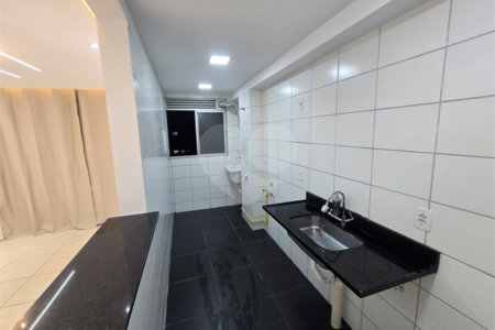 Apartamento à venda com 2 quartos em Santa Cruz, Rio de Janeiro, RJ