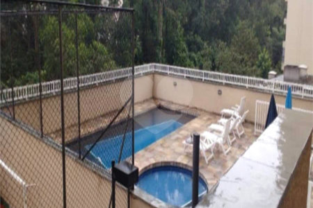Apartamento à venda com 3 quartos, sendo 1 suíte, em Vila Andrade, São Paulo, SP