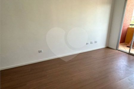 Apartamento à venda com 3 quartos, sendo 1 suíte, em Vila Aurora (zona Norte), São Paulo, SP