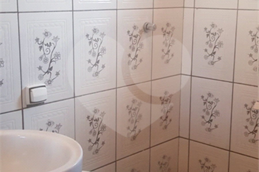 Sobrado à venda com 3 quartos, sendo 1 suíte, em Vila Nova Cachoeirinha, São Paulo, SP