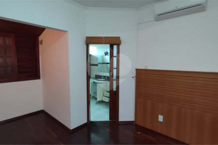 Casa à Venda em São Carlos, no bairro Portal do Sol