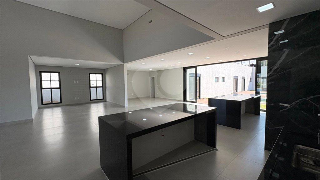 Casa à venda com 4 suítes no condomínio Saint Patrick, Sorocaba - SP