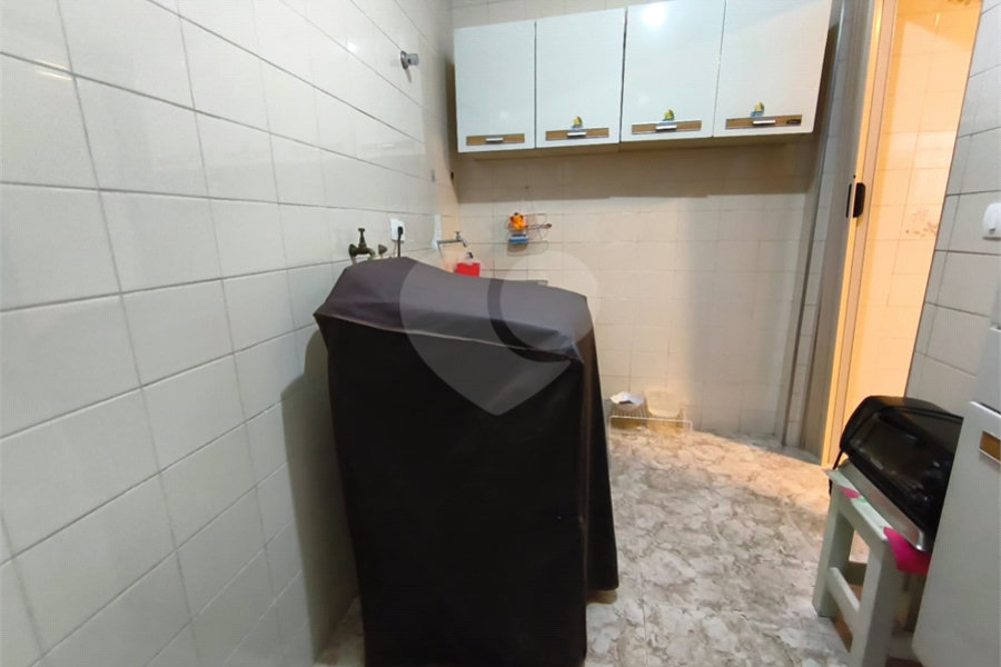 Sobrado à venda com 3 quartos no Brasilândia, São Paulo, SP