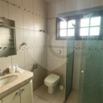 Sobrado à venda ou para alugar com 4 quartos, sendo 2 suítes, em Jardim Terceiro Centenário, Atibaia, SP