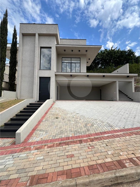 Casa à venda com 3 suítes no condomínio Spazio Design, Bragança Paulista - SP