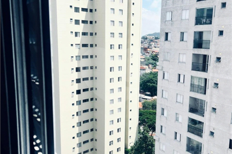 Apartamento à venda com 2 quartos em Parque Maria Domitila, São Paulo, SP