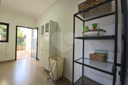 Casa à venda com 3 suítes no condomínio Village Ipanema I, Araçoiaba da Serra - SP
