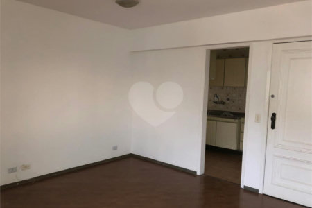 Apartamento à venda ou para alugar com 3 quartos, sendo 1 suíte, em Alto da Lapa, São Paulo, SP