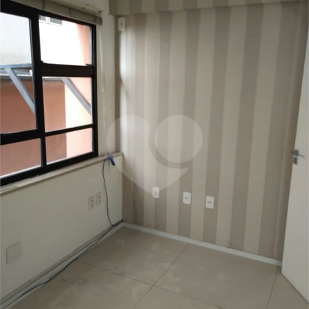 Sala à venda em Vila Bastos, Santo André, SP