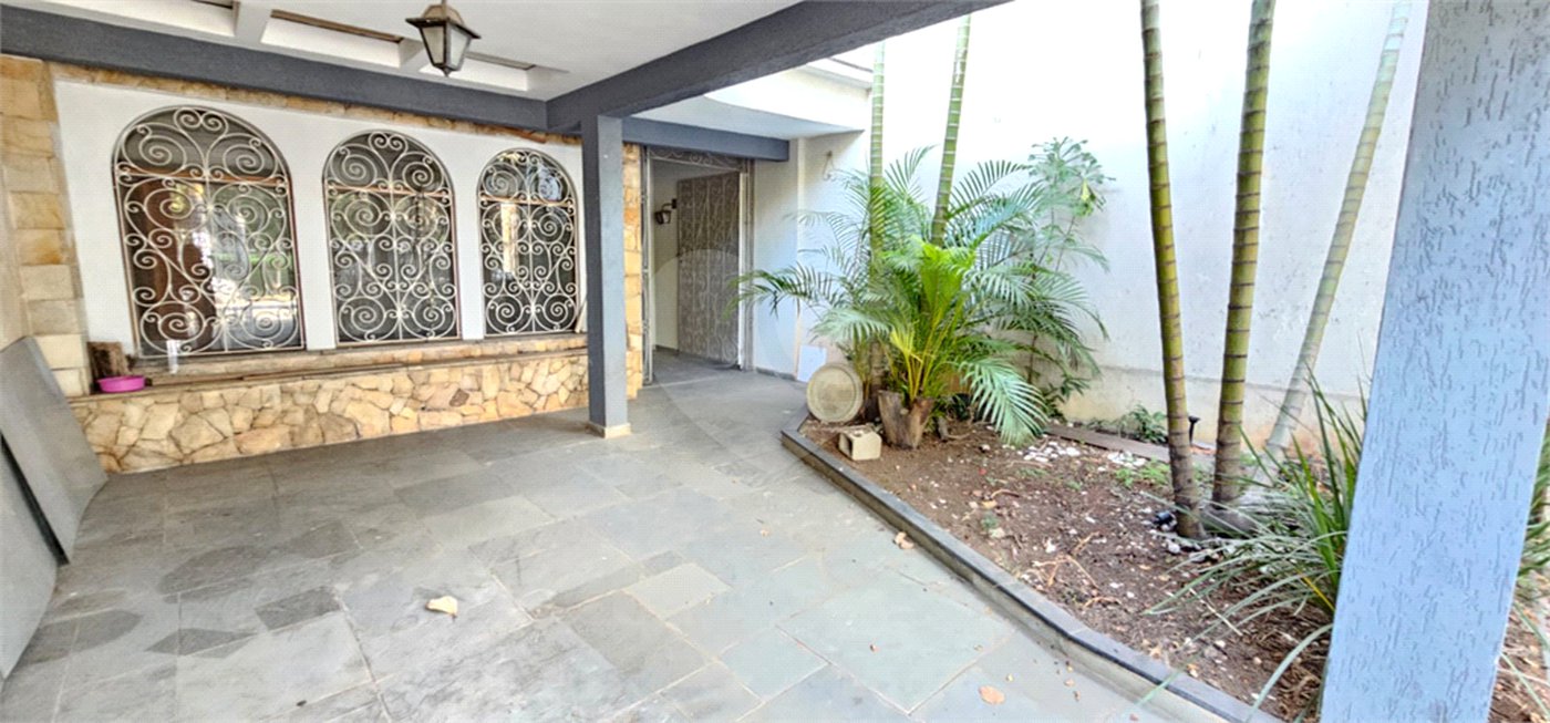 Sobrado à venda com 3 quartos, sendo 1 suíte,  em Jardim Humaitá, São Paulo, SP