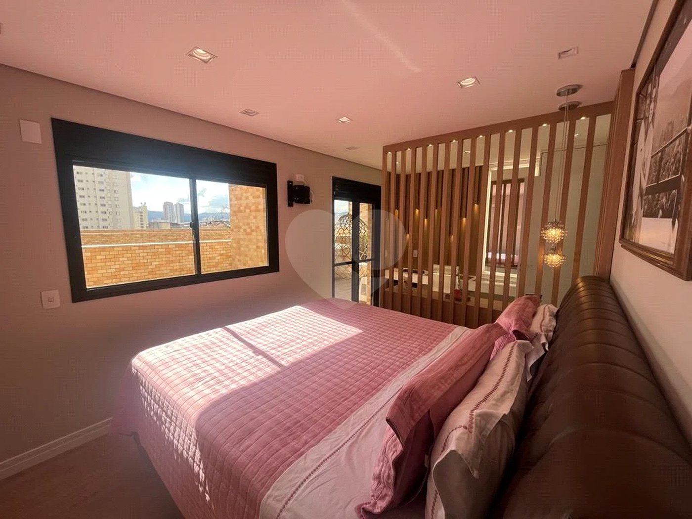 Apartamento à venda com 3 suítes em Santa Teresinha, São Paulo, SP