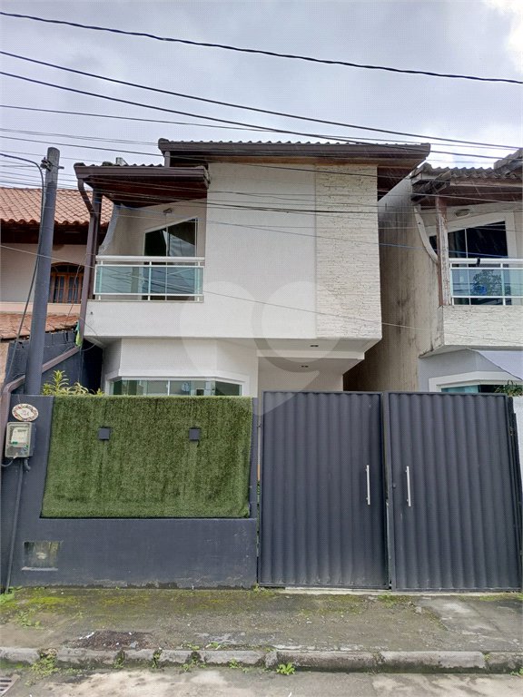 Casa à venda com 3 quartos, sendo 1 suíte, no condomínio Paraíso Classe A, Rio de Janeiro - RJ