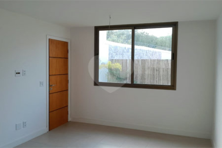 Casa à venda com 4 quartos, sendo 2 suítes, em Manguinhos, Armação dos Búzios, RJ