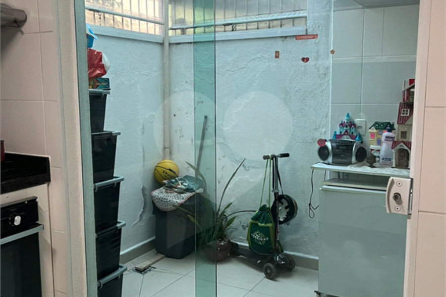 Casa à venda com 2 suítes no condomínio Independence, São Paulo - SP