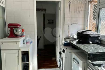 Apartamento à venda com 2 quartos, sendo 1 suíte, em Vila Andrade, São Paulo, SP