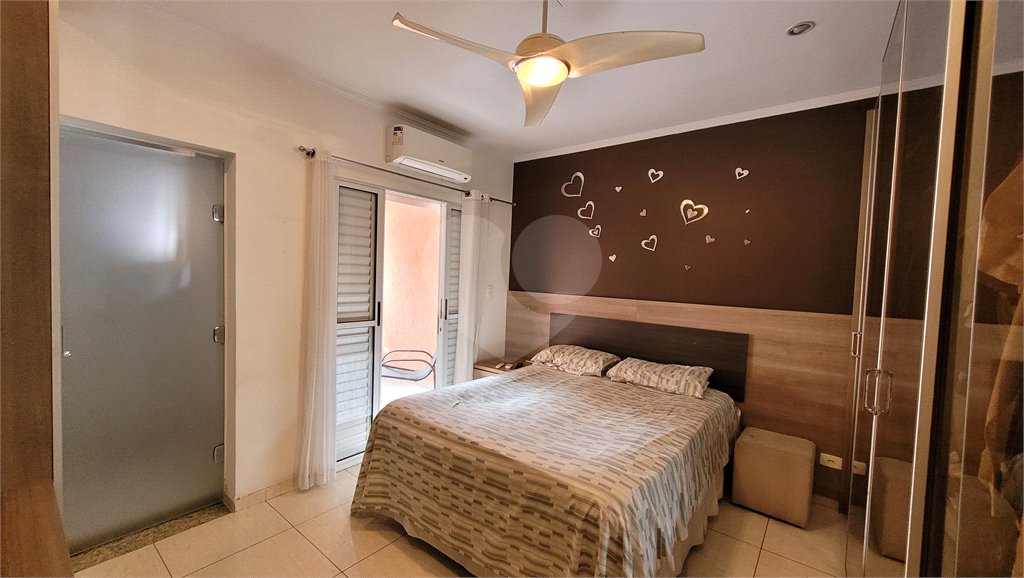 Sobrado à venda com 3 quartos, sendo 1 suíte, em Vila Romana, São Paulo, SP