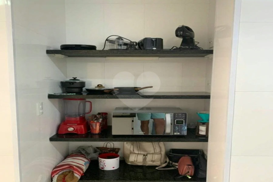 Apartamento à venda com 2 quartos, sendo 1 suíte, em Liberdade, São Paulo, SP