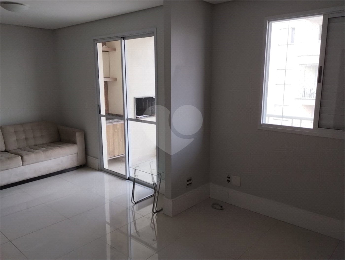 Apartamento para alugar com 2 quartos, sendo 1 suíte, em Vila Invernada, São Paulo, SP
