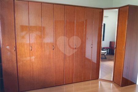 Casa à venda com 3 quartos, sendo 1 suíte, em Chácara Jafet, Mogi das Cruzes, SP