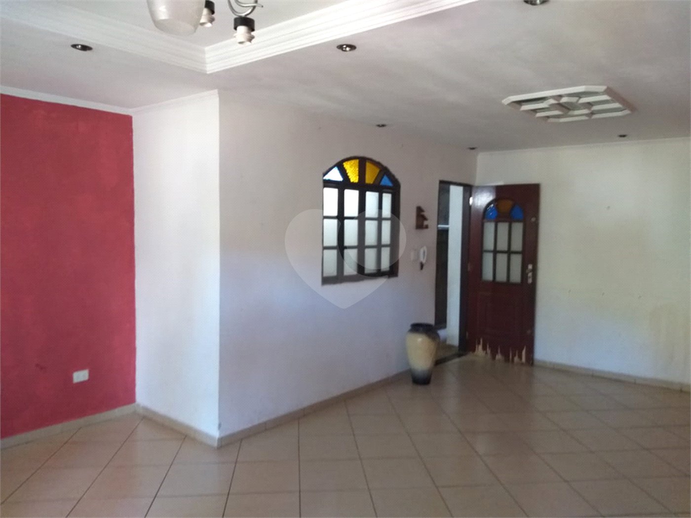 Sobrado à venda com 3 quartos, sendo 1 suíte, em Jardim Cruz do Corisco, São Paulo, SP