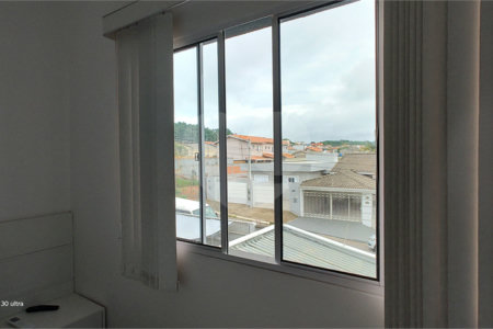 Sobrado à venda com 3 suítes em Jardim das Palmeiras, Atibaia, SP