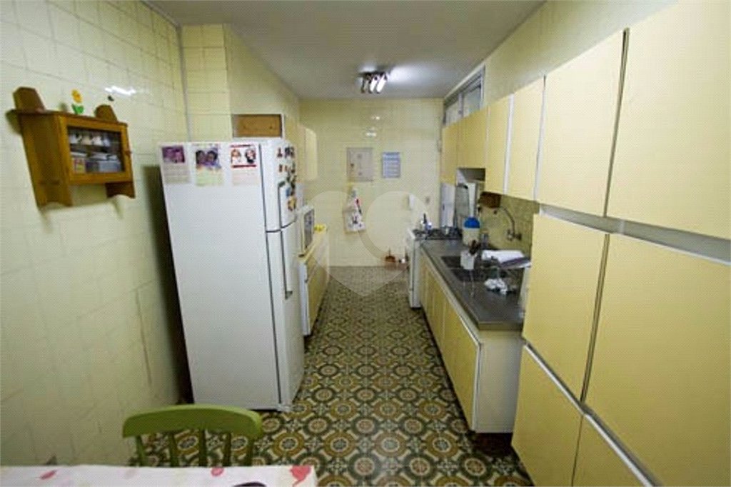 Apartamento à venda com 3 quartos, sendo 1 suíte, em Alto da Boa Vista, São Paulo, SP