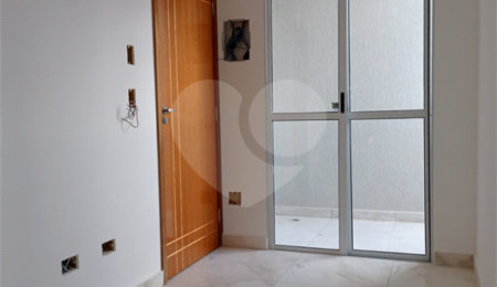 Casa à venda com 1 quarto no condomínio Regina, São Paulo - SP