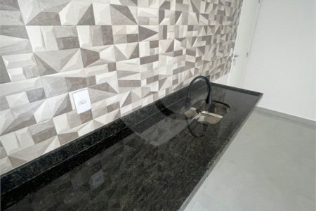 Casa à venda com 2 quartos, sendo 1 suíte, no condomínio Parque Guará, Rio de Janeiro - RJ