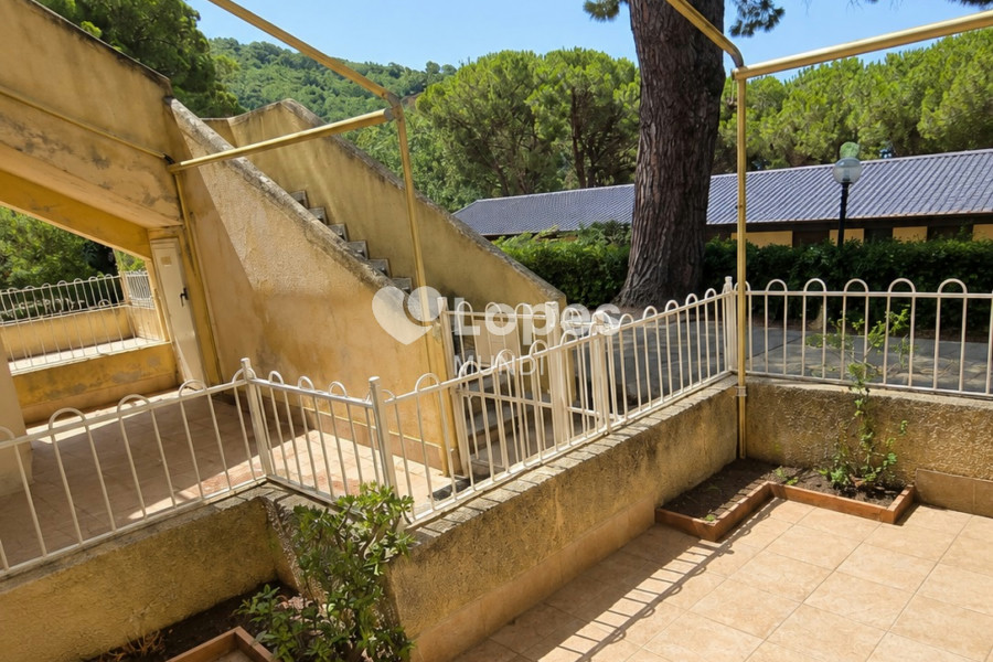 Apartamento com 1 quarto à venda em San Lucido, Itália – Vista para o mar