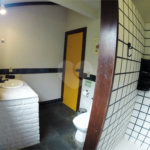 Casa à venda com 8 quartos, sendo 4 suítes, em Alto de Búzios, Armação dos Búzios, RJ