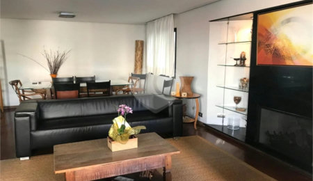 Apartamento à venda com 4 quartos, sendo 2 suítes,  em Cerqueira César, São Paulo, SP