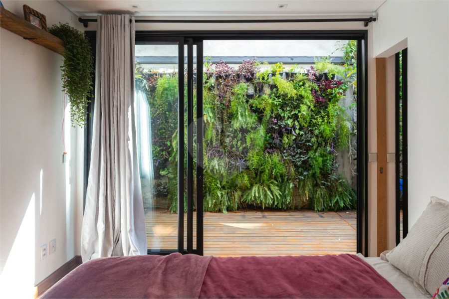 Casa Térrea à venda com 3 quartos, sendo 2 suítes, em Lapa, São Paulo, SP