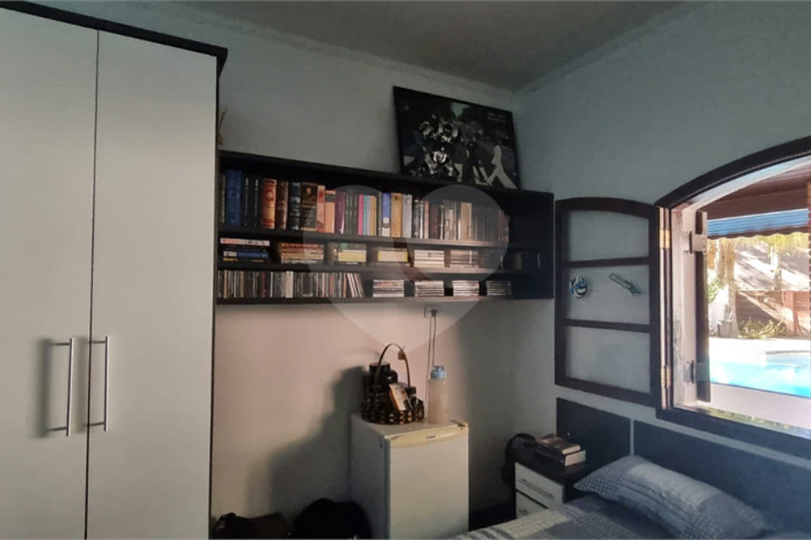 Casa à venda com 7 quartos, sendo 4 suítes, no condomínio Residencial Ypeville, Mairiporã - SP