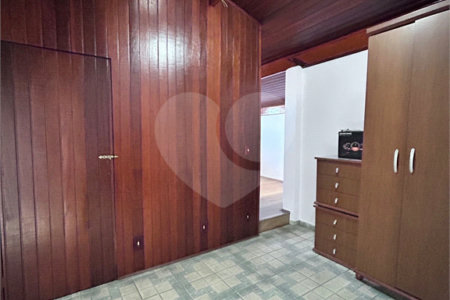 Casa à venda com 3 quartos, sendo 1 suíte, em Jardim do Lago, Jundiaí, SP