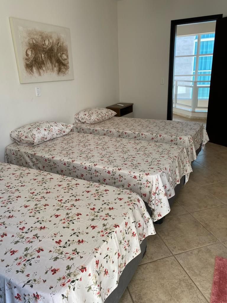 Casa com 6 dormitórios à venda, 304 m² por R$ 5.500.000,00 - Vista Linda - Bertioga/SP