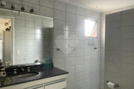 Cobertura à venda com 3 quartos, sendo 1 suíte,  em Vila Suzana, São Paulo, SP