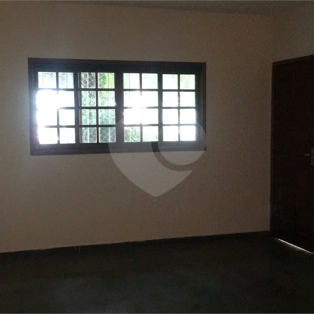 Casa à venda com 3 quartos, sendo 1 suíte, em Vila Vitório Mazzei, São Paulo, SP
