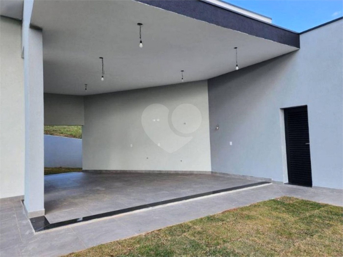 Casa à venda com 3 suítes no condomínio Residencial Jardim Primavera Louveira, Louveira - SP