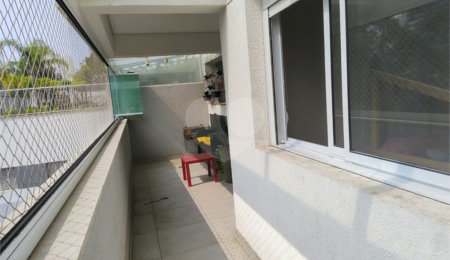 Apartamento à venda com 2 quartos, sendo 1 suíte,  em Jardim Caboré, São Paulo, SP