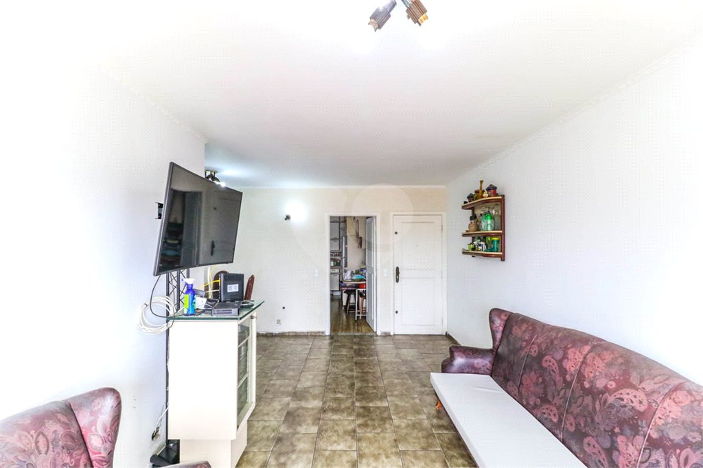 Apartamento à venda com 3 quartos, sendo 1 suíte, em Santo Amaro, São Paulo, SP