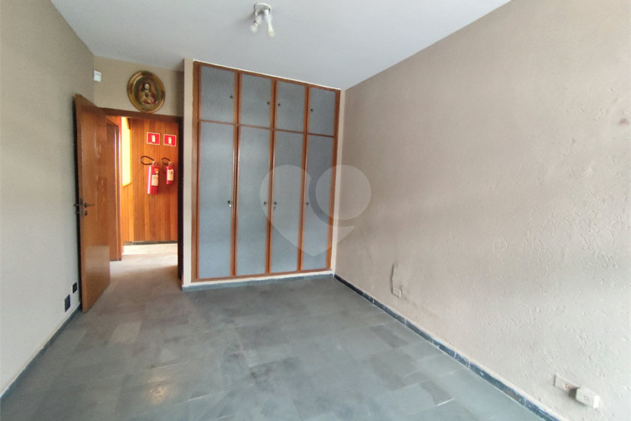 Sobrado para alugar com 4 quartos em Santana, São Paulo, SP