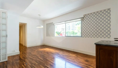 Apartamento para venda em Moema com 2 quartos, sendo 2 suítes, 70m²
