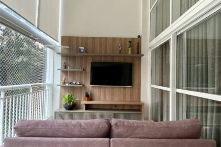Apartamento à venda com 3 suítes em Vila Suzana, São Paulo, SP