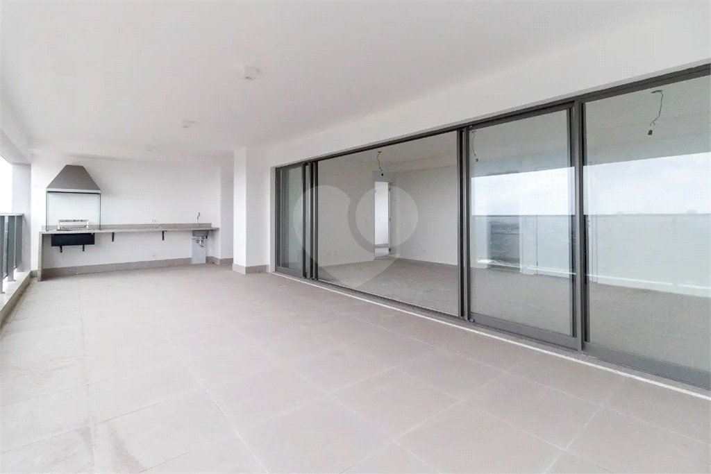 Apartamento à venda com 3 suítes em Brooklin Paulista, São Paulo, SP